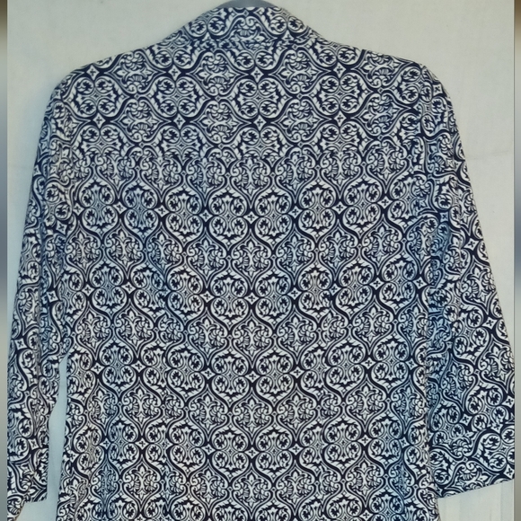 Covington Patterned Button Down Blouse - Picture 5 of 9